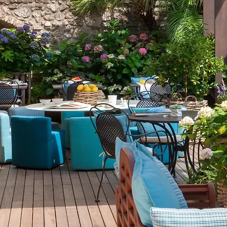 Park Hotel
